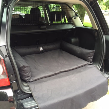 Danish Design Boot Bed 80 x 60 x 17cm